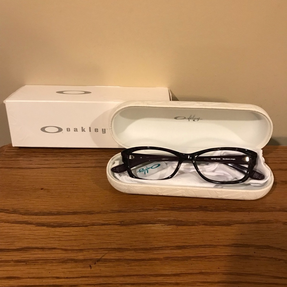 Oakley frames